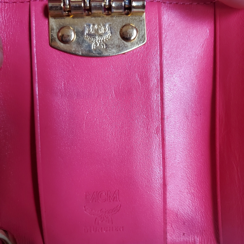 MCM Keycase - Picture 8 of 10